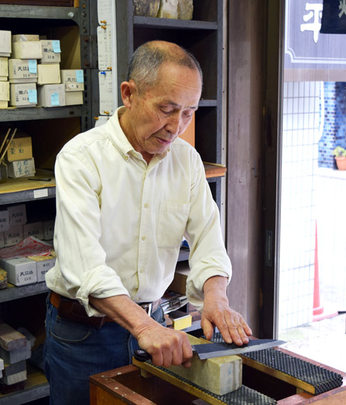 sword polishing